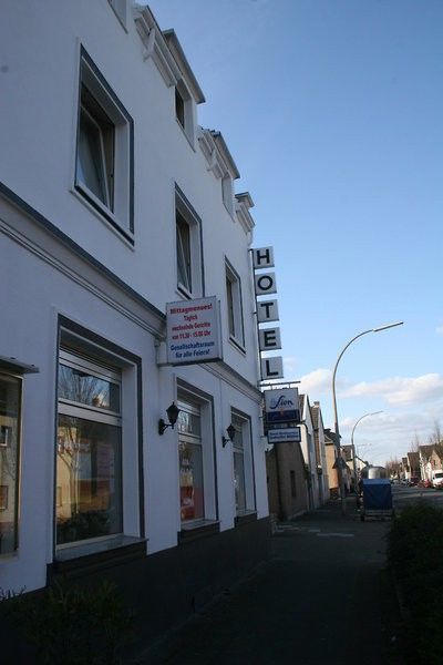 Godorfer Muehle Hotel Кьолн Екстериор снимка