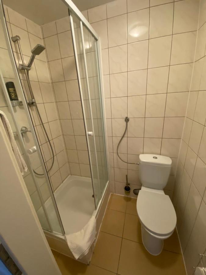 Godorfer Muehle Hotel Кьолн Екстериор снимка
