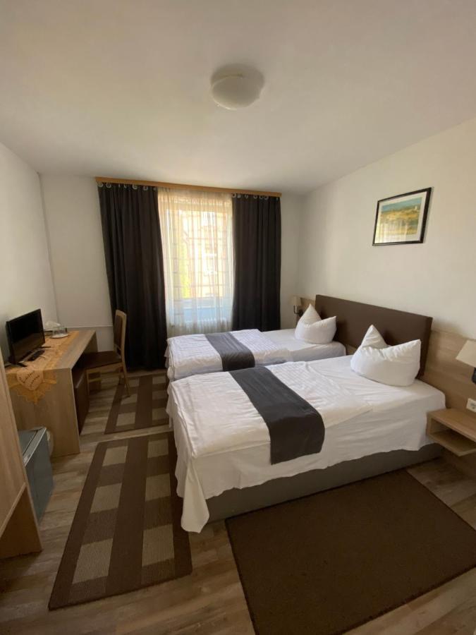 Godorfer Muehle Hotel Кьолн Екстериор снимка